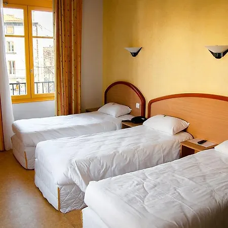 Hotel Logis Du Commerce Volvic